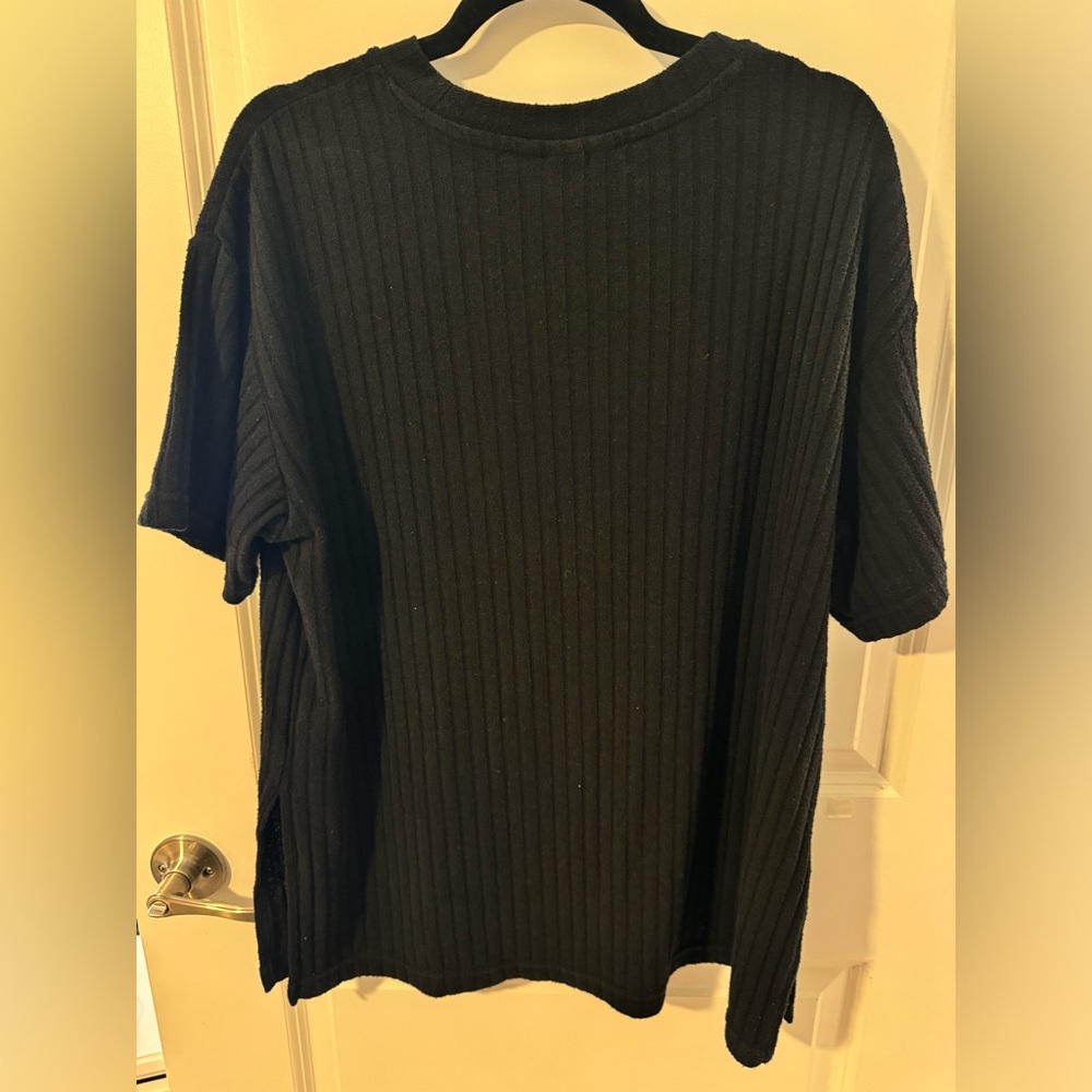 H&M Black Ribbed Top - Picture 3 of 3